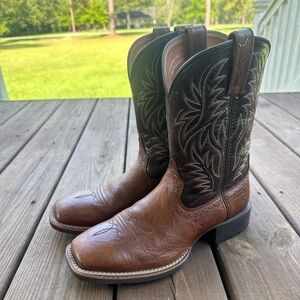 ARIAT Sport Western Wide Square Toe Mens Boot 7.5